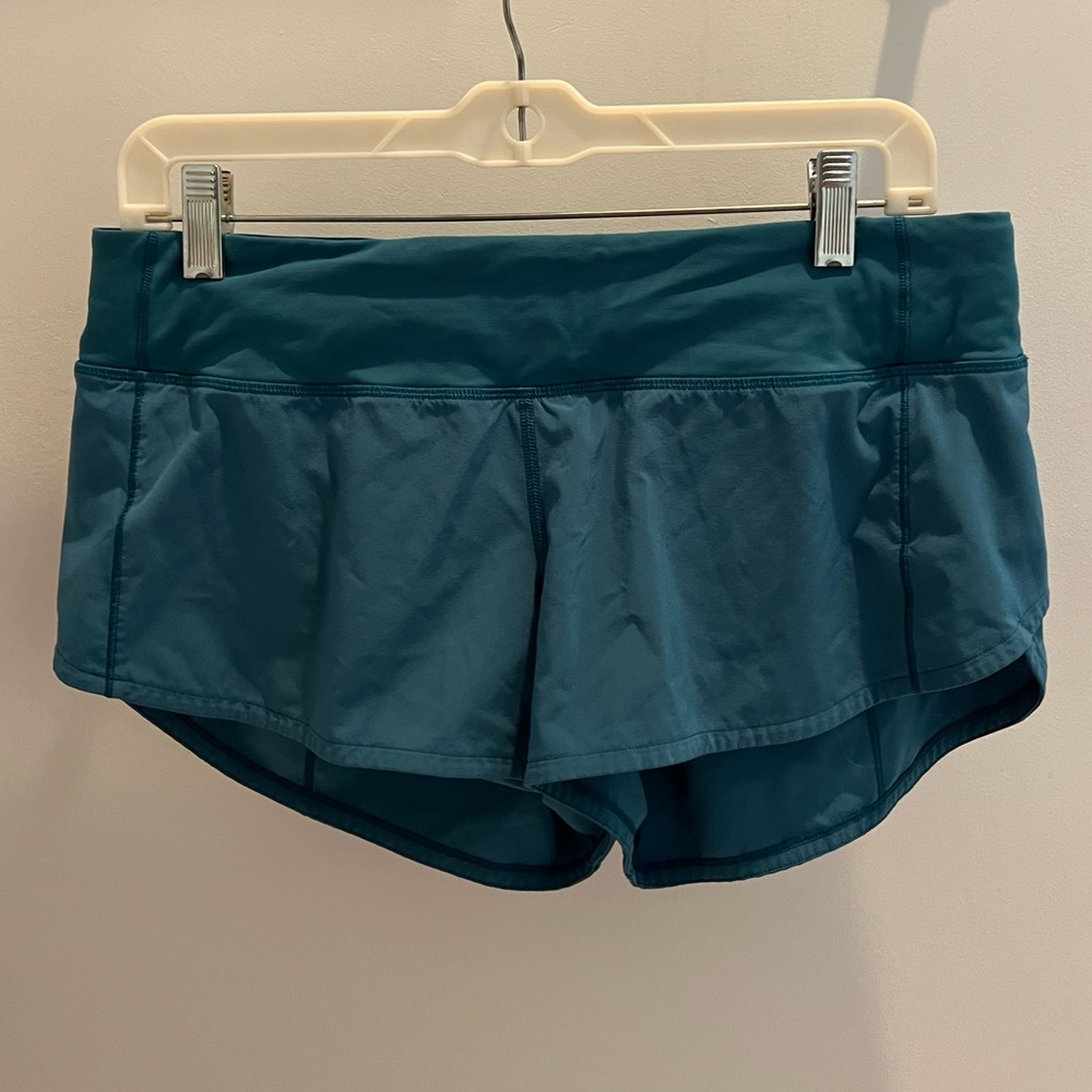 Lululemon Speed Up Low-Rise Lined Short 2.5” Size 8